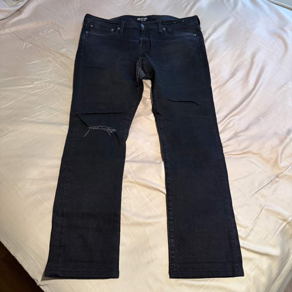 Madewell Skinny Jeans in Brooklyn Wash: Ripped Edition